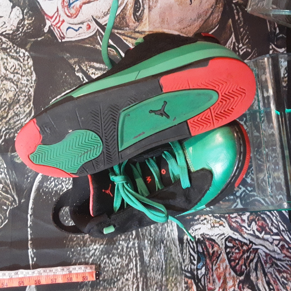 Shoes - Picture 3 of 4